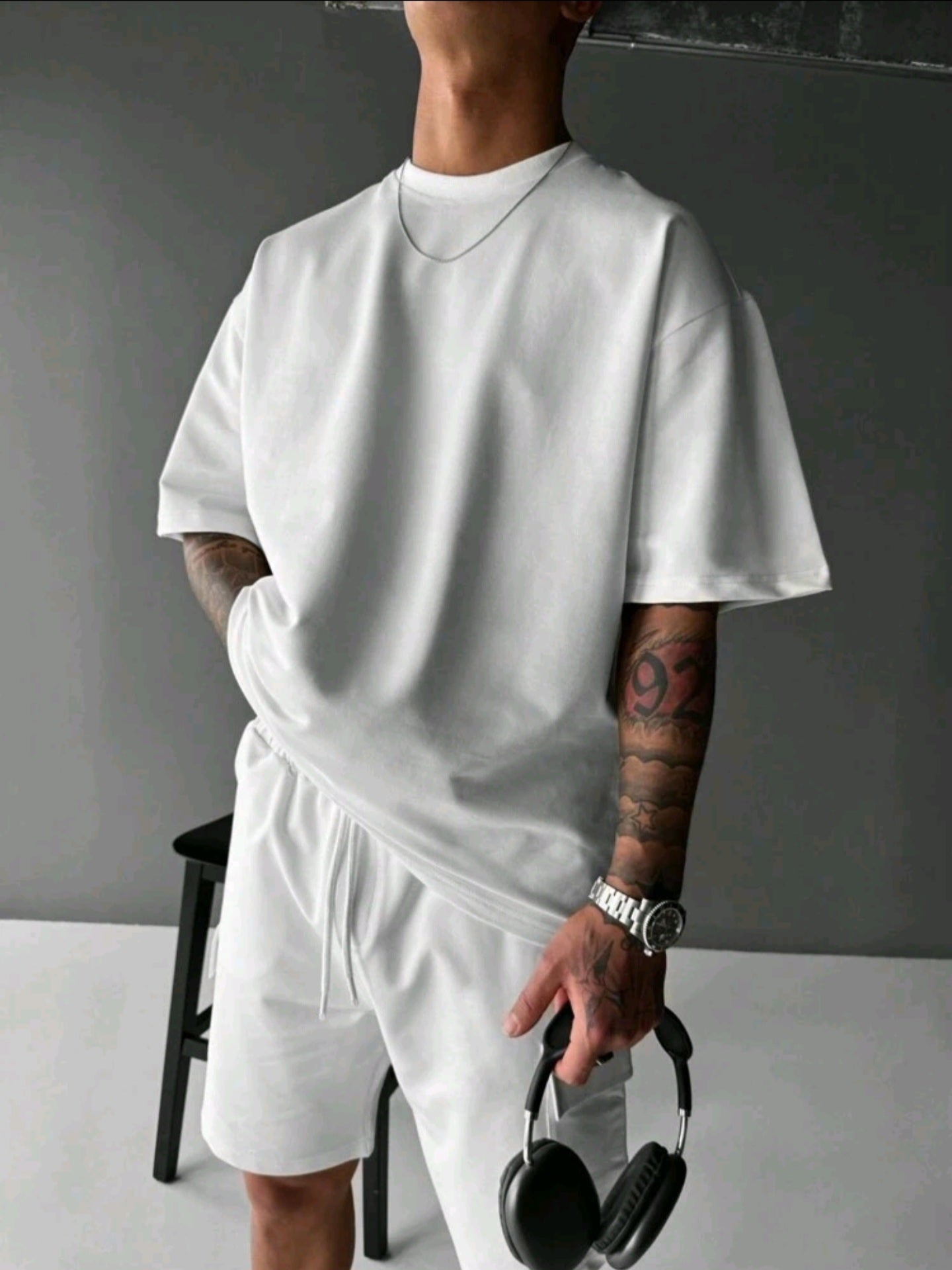 T-SHIRT (OVERSIZE) BIANCA O PERSONALIZZABILE DA UOMO