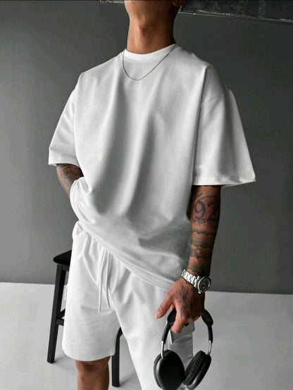 T-SHIRT (OVERSIZE) BIANCA O PERSONALIZZABILE DA UOMO